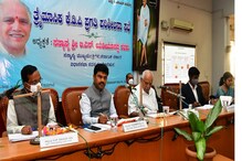 ತವರು ಕೇತ್ರದ ಅಭಿವೃದ್ಧಿ ಪರಿಶೀಲನೆ ‌ನಡೆಸಿ, ಮಾಹಿತಿ ಪಡೆದ ಸಿಎಂ ಯಡಿಯೂರಪ್ಪ