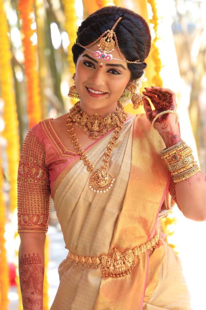  ಜೊತೆ ಜೊತೆಯಲಿ ಧಾರಾವಾಹಿಯಲ್ಲಿ ಮದುವೆಯ ಸನ್ನಿವೇಶ ನಡೆಯುತ್ತಿದೆ.