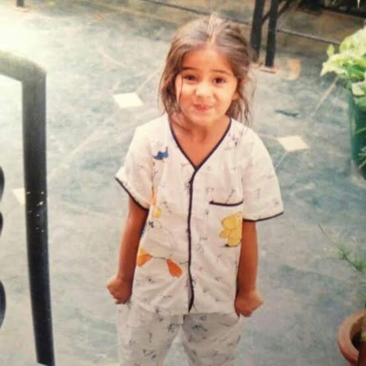  ತರಲೆ ಪುಟಾಣಿ ಅನನ್ಯಾ ಪಾಂಡೆಯ ಮುದ್ದಾಗ ಚಿತ್ರ (ಕೃಪೆ: Instagram)