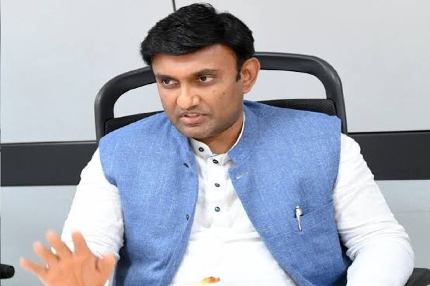 ಬ್ಲಾಕ್‌ ಫಂಗಸ್‌ ಬಗ್ಗೆ ಆತಂಕ ಬೇಡ, ಹೆಚ್ಚಿನ ಔಷಧ ಪೂರೈಕೆಗೆ ಕೇಂದ್ರಕ್ಕೆ ಮನವಿ ಮಾಡಲಾಗಿದೆ; ಸುಧಾಕರ್​