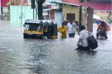 Mumbai Rains: ಮುಂಬೈನಲ್ಲಿ ಭಾರೀ ಮಳೆ; ರಸ್ತೆ, ಮನೆಗಳು ಜಲಾವೃತ; ಇಂದು ರೆಡ್ ಅಲರ್ಟ್ ಘೋಷಣೆ