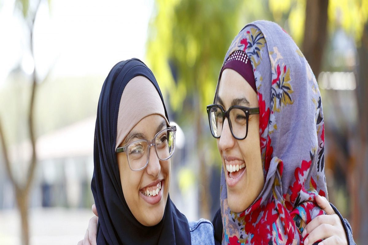 What are the Different Kinds of Islamic Clothing for Women | Explained:  ಹಿಜಾಬ್, ಬುರ್ಖಾ, ನಿಕಾಬ್.. ಈ ಮೂರರಲ್ಲೂ ಇರೋ ವ್ಯತ್ಯಾಸವೇನು? ಯಾವ ದಿರಿಸು ಯಾವ  ಸಂದರ್ಭದಲ್ಲಿ ತೊಡುತ್ತಾರೆ?– News18 Kannada