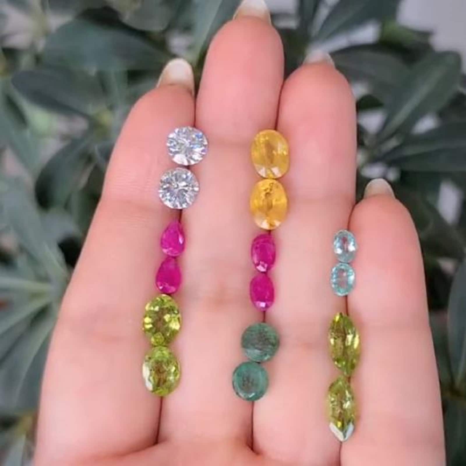 5 Powerful Gemstone Combinations For Astrology - The Best & The Worst