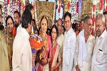 Madhu Swamy ಮಗನ ಮದುವೆಯಲ್ಲಿ CM- ದೇವೇಗೌಡರು ಮುಖಾಮುಖಿ; ಕರೆಯದಿದ್ದರೂ ಬಂದಿದ್ದೇನೆ ಎಂದ Siddaramaiah Madhu Swamy ಮಗನ ಮದುವೆಯಲ್ಲಿ CM- ದೇವೇಗೌಡರು ಮುಖಾಮುಖಿ; ಕರೆಯದಿದ್ದರೂ ಬಂದಿದ್ದೇನೆ ಎಂದ Siddaramaiah