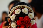 Bridal hairstyle: ಮದುಮಗಳ ಹೇರ್​ ಸ್ಟೈಲ್​ಗೆ ಗುಲಾಬಿ ಟಚ್, ಹೂವಿನಿಂದ ಕೇಶವಿನ್ಯಾಸದ ಟಿಪ್ಸ್