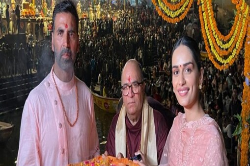 ‘ಸಾಮ್ರಾಟ್ ಪೃಥ್ವಿರಾಜ್’ ಚಿತ್ರಕ್ಕಾಗಿ ವಾರಣಾಸಿಯಲ್ಲಿ ಪೂಜೆ 
