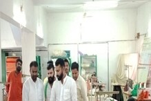 ಕೇಂದ್ರದಿಂದ ಪಾಲಿಸ್ಟರ್ ಧ್ವಜಕ್ಕೆ ಅವಕಾಶ, ಮೇಕ್ ಇನ್ ಚೈನಾಗೆ ಮೋದಿ ಜಯಕಾರ; ನಲಪಾಡ್ ಆರೋಪ ಕೇಂದ್ರದಿಂದ ಪಾಲಿಸ್ಟರ್ ಧ್ವಜಕ್ಕೆ ಅವಕಾಶ, ಮೇಕ್ ಇನ್ ಚೈನಾಗೆ ಮೋದಿ ಜಯಕಾರ; ನಲಪಾಡ್ ಆರೋಪ