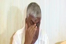 ಟಿವಿಯಲ್ಲಿ HDK ಭಾಷಣ ವೀಕ್ಷಿಸಿದ ದೇವೇಗೌಡ್ರು; ತಂದೆ ನೆನೆದು ಕಣ್ಣೀರು ಹಾಕಿದ ರೇವಣ್ಣ ಟಿವಿಯಲ್ಲಿ HDK ಭಾಷಣ ವೀಕ್ಷಿಸಿದ ದೇವೇಗೌಡ್ರು; ತಂದೆ ನೆನೆದು ಕಣ್ಣೀರು ಹಾಕಿದ ರೇವಣ್ಣ