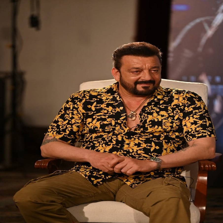  ಸಂಜಯ್ ಬಾಲರಾಜ್ ದತ್ 29 ಜುಲೈ 1959 ರಲ್ಲಿ ಜನಿಸಿದ್ದು, ಬಾಲಿವುಡ್ನಲ್ಲಿ ನಟ ಹಾಗೂ ನಿರ್ಮಾಪಕರಾಗಿ ಹೆಸರುಗಳಿಸಿದ್ದಾರೆ. ಸುಮಾರು 187 ಕ್ಕೂ ಹೆಚ್ಚು ಹಿಂದಿ ಚಲನಚಿತ್ರಗಳಲ್ಲಿ ಅಭಿನಯಿಸಿದ್ದಾರೆ.