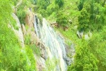 Mutyalamaduvu Falls: ಮಳೆಯಿಂದ ಮೈದುಂಬಿಕೊಂಡ ಮುತ್ಯಾಲಮಡುವು, ಜಲಪಾತ ನೋಡಲು ಪ್ರವಾಸಿಗರ ದಂಡು
