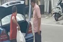 ದುಬಾರಿ ಕಾರಲ್ಲಿ ಬರ್ತಾರೆ, ಬಿಪಿಎಲ್ ಕಾರ್ಡ್ನಲ್ಲಿ ಗೋಧಿ ಪಡೀತಾರೆ! ಇವರ ಕಥೆ ಕೇಳಿದ್ರೆ ಪಾಪ ಅಂತೀರಿ ದುಬಾರಿ ಕಾರಲ್ಲಿ ಬರ್ತಾರೆ, ಬಿಪಿಎಲ್ ಕಾರ್ಡ್ನಲ್ಲಿ ಗೋಧಿ ಪಡೀತಾರೆ! ಇವರ ಕಥೆ ಕೇಳಿದ್ರೆ ಪಾಪ ಅಂತೀರಿ