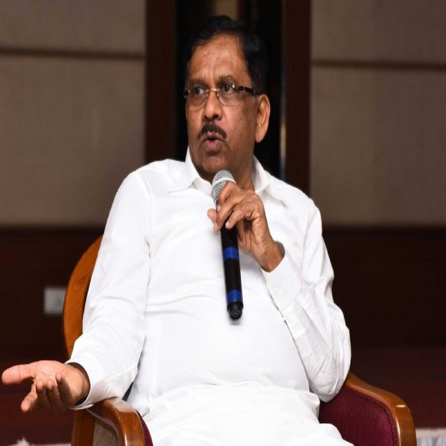  ಬೆಂಗಳೂರು: ಸಾಮಾಜಿಕ ಜಾಲತಾಣದಲ್ಲಿ ಹೆಚ್ಚಾಗುತ್ತಿರುವ ಅವಹೇಳನಕಾರಿ ಕಾಮೆಂಟ್​​ಗಳ ವಿರುದ್ಧ ಮಾಜಿ ಡಿಸಿಎಂ, ಕಾಂಗ್ರೆಸ್​ ನಾಯಕ ಜಿ ಪರಮೇಶ್ವರ್ ಪರ ಅವರ ಆಪ್ತ ಪೊಲೀಸ್​ ಠಾಣೆ ಮೆಟ್ಟಿಲೇರಿದ್ದಾರೆ ಎಂಬ ಮಾಹಿತಿ ಲಭ್ಯವಾಗಿದೆ. (ಸಾಂದರ್ಭಿಕ ಚಿತ್ರ )