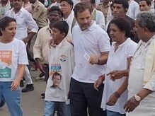 ಮುಂಜಾನೆ 5 ಗಂಟೆಗೆ ಎದ್ದು ಪಾದಯಾತ್ರೆಗೆ ಹೊರಡುವ ರಾಗಾ, ಭೇಟಿಯಾಗಲು ಬಯಸುವವರ ಆಯ್ಕೆ ಹೇಗೆ ನಡೆಯುತ್ತೆ? ಮುಂಜಾನೆ 5 ಗಂಟೆಗೆ ಎದ್ದು ಪಾದಯಾತ್ರೆಗೆ ಹೊರಡುವ ರಾಗಾ, ಭೇಟಿಯಾಗಲು ಬಯಸುವವರ ಆಯ್ಕೆ ಹೇಗೆ ನಡೆಯುತ್ತೆ?
