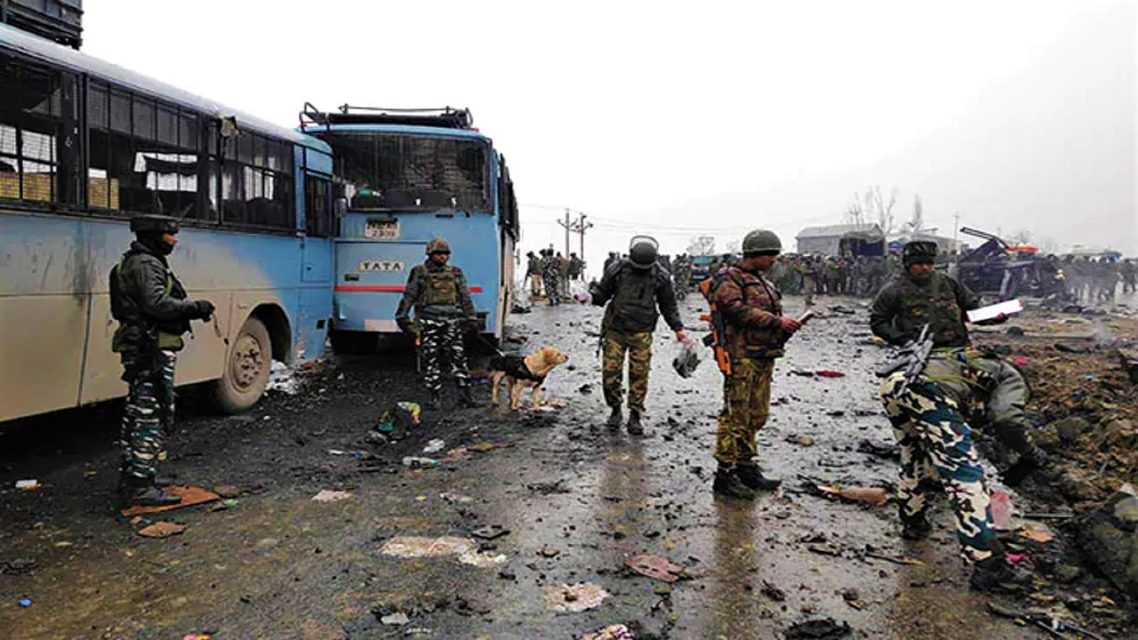 Pulwama Attack: ಪುಲ್ವಾಮ ದಾಳಿಯಲ್ಲಿ ಭಾರತೀಯ ಸೈನಿಕರ ಸಾವಿಗೆ ಸಂಭ್ರಮ, ಬೆಂಗಳೂರು ವಿದ್ಯಾರ್ಥಿಗೆ 5 ವರ್ಷ ಜೈಲು! | a bangalore student who celebrated the death of Indian soldiers in the pulwama ...