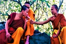 Thailand Monks: ಡ್ರಗ್ಸ್ ನಶೆಯಲ್ಲಿ ಬೌದ್ಧ ಭಿಕ್ಷುಗಳ ತೇಲಾಟ! ಟೆಸ್ಟ್ನಲ್ಲಿ ಎಲ್ಲರೂ ಫೇಲ್! Thailand Monks: ಡ್ರಗ್ಸ್ ನಶೆಯಲ್ಲಿ ಬೌದ್ಧ ಭಿಕ್ಷುಗಳ ತೇಲಾಟ! ಟೆಸ್ಟ್ನಲ್ಲಿ ಎಲ್ಲರೂ ಫೇಲ್!