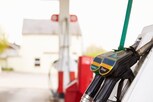 Petrol-Diesel Price Today: ವಾಹನ ಸವಾರರೇ ಅಲರ್ಟ್- ಇಂದು ಪೆಟ್ರೋಲ್, ಡೀಸೆಲ್ ರೇಟು ಎಷ್ಟಾಗಿದೆ ನೋಡಿ