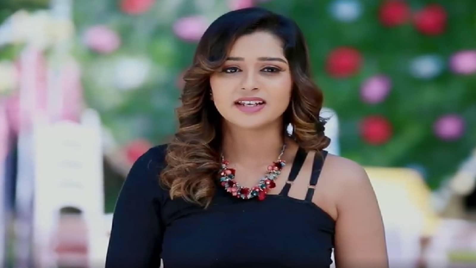 ರಾಮಾಚಾರಿಗೆ ಪ್ರಪೋಸ್ ಮಾಡಲು ಎಲ್ಲಾ ಸಿದ್ಧತೆ, ಕಾತುರದಿಂದ ಕಾಯುತ್ತಿರುವ ಚಾರು