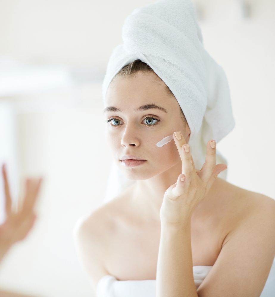 Milk Cream Benefits ಹಾಲಿನ ಕೆನೆಯಲ್ಲಿ ಅಡಗಿದೆ ನಿಮ್ಮ ಸೌಂದರ್ಯದ ಗುಟ್ಟು