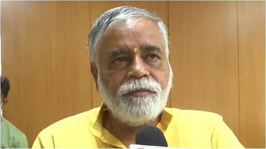  ಎಸ್ಎಸ್ಎಲ್ ಸಿ ಹಾಗೂ ಪಿಯುಸಿ ಎಕ್ಸಾಂ ಕುರಿತು ಶಿಕ್ಷಣ ಇಲಾಖೆಯಿಂದ ಮಹತ್ವದ ಸಭೆ ನಡೆಸಿದೆ. ಈ ಸಭೆಯಲ್ಲಿ ಹಲವಾರು ನಿರ್ಧಾರಗಳನ್ನು ತೆಗೆದುಕೊಳ್ಳಲಾಗಿದೆ. ಆ ಕುರಿತು ಇನ್ನೂ ಹೆಚ್ಚಿನ ಮಾಹಿತಿ ಇಲ್ಲಿದೆ.