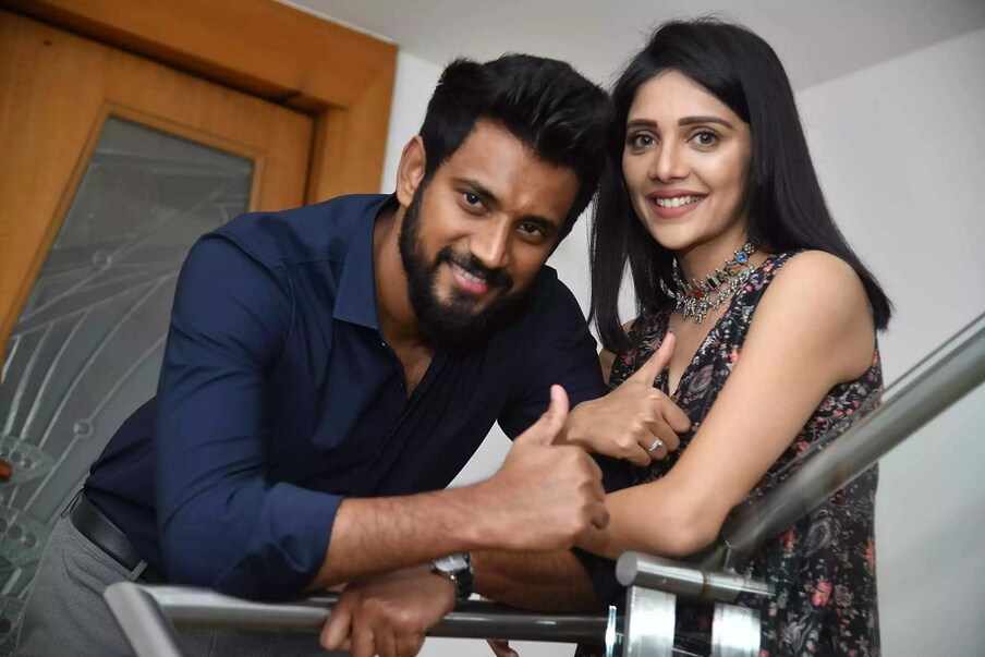  ಲವ್ ಮಾಕ್ಟೇಲ್ ಸಿನಿಮಾ ಮೂಲಕ ಮೋಡಿ ಮಾಡಿದ್ದ ಜೋಡಿ ಡಾರ್ಲಿಂಗ್ ಕೃಷ್ಣ ಮತ್ತು ಮಿಲನಾ ನಾಗರಾಜ್ ಲವ್ ಬರ್ಡ್ಸ್ ಗಳಾಗಿ ಕಾಣಿಸಿಕೊಳ್ಳಲು ಸಿದ್ಧರಾಗಿದ್ದಾರೆ.