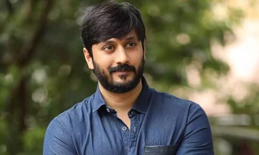 ಆ ದಿನಗಳು ಸಿನಿಮಾ ಮೂಲಕ ಸ್ಯಾಂಡಲ್‍ವುಡ್‍ನಲ್ಲಿ ಮೋಡಿ ಮಾಡಿದ್ದ ನಟ ಚೇತನ್ ಕುಮಾರ್ ಇಂದ ತಮ್ಮ 40ನೇ ಹುಟ್ಟುಹಬ್ಬವನ್ನು ಆಚರಿಸಿಕೊಳ್ತಾ ಇದ್ದಾರೆ.