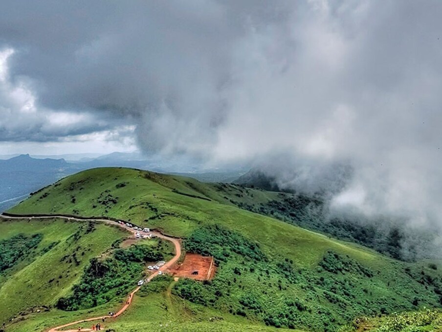  ಮಲೆನಾಡಿನ ಪ್ರದೇಶಗಳಿಗೆ ಟ್ರಿಪ್​ ಹೋಗೋ ಆಸೆನಾ? ಹಾಗಾದ್ರೆ ಈ ಯಾವುದೆಲ್ಲಾ ಸ್ಥಳಗಳಿಗೆ ನೀವು ಹೋಗಬಹುದು ಎಂಬುದಾಗಿ ಇಂದು ತಿಳಿಯೋಣ ಬನ್ನಿ.