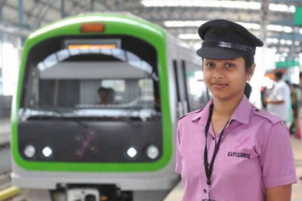 Metro Jobs: ಬೆಂಗಳೂರು ಮೆಟ್ರೋದಲ್ಲಿ ಟ್ರೈನ್ ಆಪರೇಟರ್ ಹುದ್ದೆಗಳಿಗೆ ಅರ್ಜಿ ಆಹ್ವಾನ- 94 ಸಾವಿರ ಸಂಬಳ