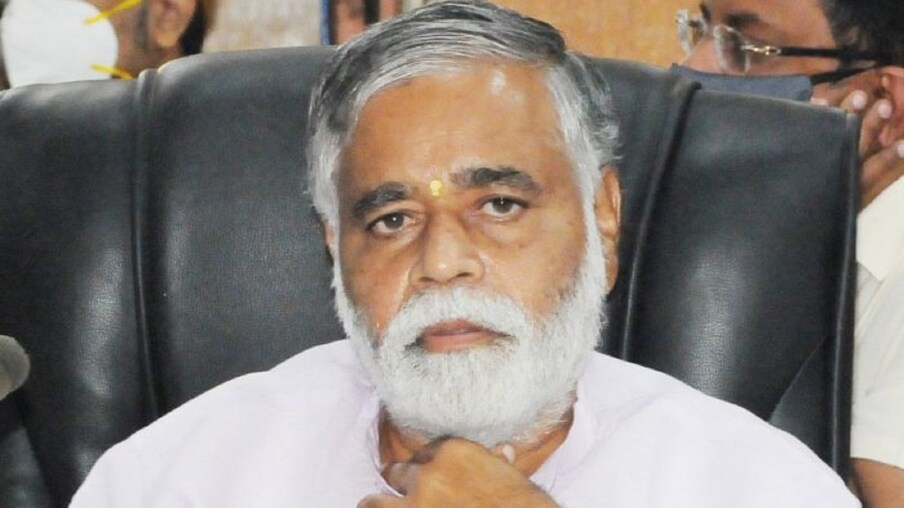  ಸೆಂಟ್ರಲ್ ಬೋರ್ಡ್ ಆಫ್ ಸೆಕೆಂಡರಿ ಎಜ್ಯುಕೇಶನ್ (CBSE) 10 ಮತ್ತು 12 ನೇ ತರಗತಿಗಳ ಬೋರ್ಡ್ ಪರೀಕ್ಷೆಗಳನ್ನು ನಡೆಸುತ್ತಿರುವ ಎಲ್ಲಾ ಶಾಲೆಗಳಿಗೆ ಪರಿಷ್ಕೃತ ಮಾರ್ಗಸೂಚಿಯನ್ನು ಬಿಡುಗಡೆ ಮಾಡಲಾಗಿದೆ. 