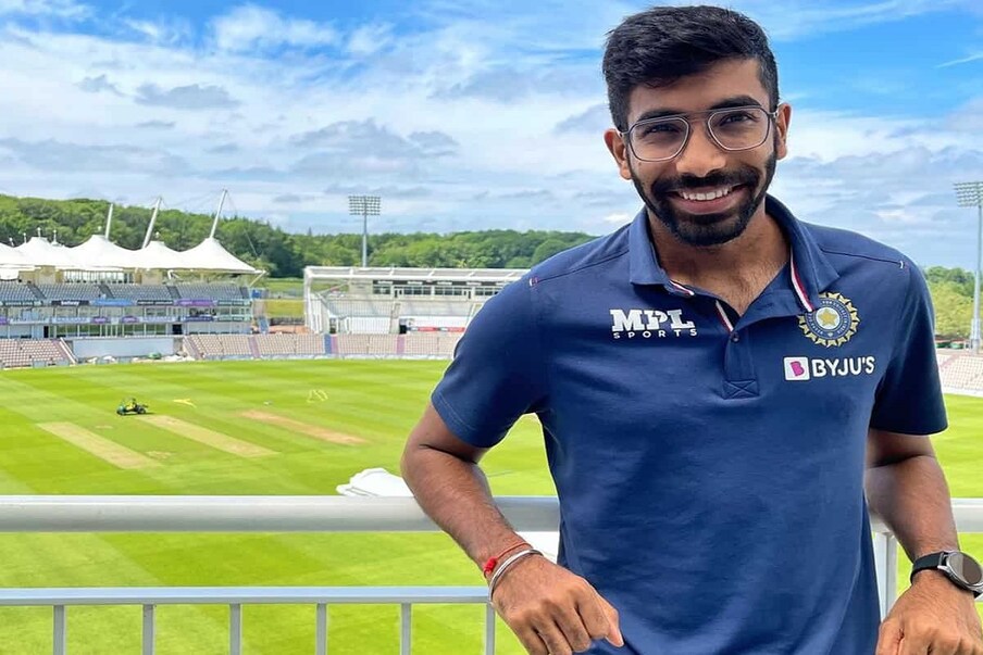 ಜಸ್ಪ್ರೀತ್ ಬುಮ್ರಾ ಅವರ ನಿವ್ವಳ ಮೌಲ್ಯ 2023 ರ ವೇಳೆಗೆ 52 ಕೋಟಿ ಎಂದು ಅಂದಾಜಿಸಲಾಗಿದೆ. ಕ್ರಿಕೆಟ್ ಪಂದ್ಯಗಳ ಹೊರತಾಗಿ, ಬುಮ್ರಾ ಬ್ರಾಂಡ್ ಎಂಡಾರ್ಸ್‌ಮೆಂಟ್‌ಗಳಿಂದಲೂ ಕೋಟ್ಯಂತರ ರೂಪಾಯಿಗಳನ್ನು ಗಳಿಸುತ್ತಾರೆ.
