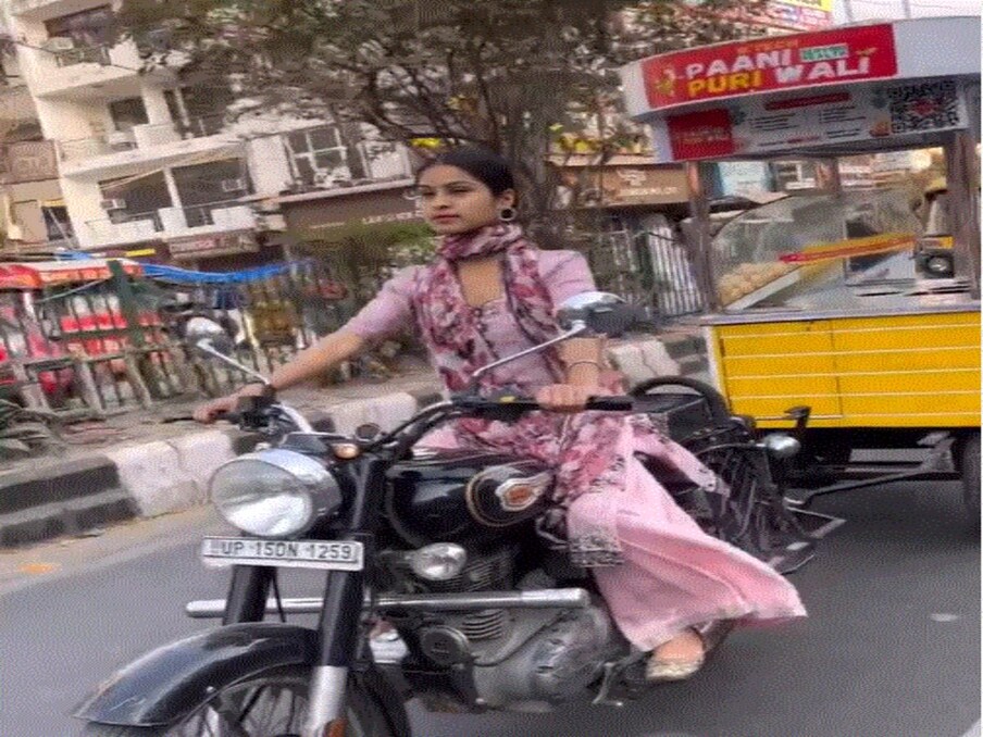  ಕೆಲವರು ತಮ್ಮ ಅಧ್ಯಯನದಲ್ಲಿ ವಿಶೇಷ ಪ್ರತಿಭೆಯನ್ನು ಹೊಂದಿರುತ್ತಾರೆ. ಆದರೆ ಕೆಲವರು ವ್ಯಾಸಂಗದ ಜೊತೆಗೆ ವ್ಯಾಪಾರದಲ್ಲೂ ಆಸಕ್ತಿ ಹೊಂದಿದ್ದಾರೆ. ಅದಕ್ಕಾಗಿಯೇ ಅವರು ಏನನ್ನಾದರೂ ಮಾಡಲು ಅಧ್ಯಯನ ಮಾಡಿದ ದಿನಗಳಲ್ಲಿ ಉತ್ತಮ ಆಲೋಚನೆಗಳೊಂದಿಗೆ ವ್ಯವಹಾರದತ್ತ ಹೆಜ್ಜೆ ಹಾಕುತ್ತಾರೆ.