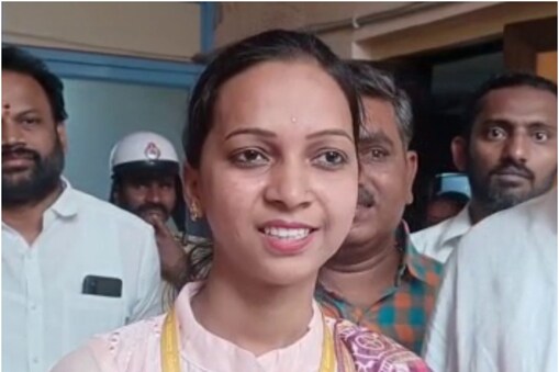 ಬಳ್ಳಾರ ಮೇಯರ್ ನೂತನ  ಡಿ.ತ್ರಿವೇಣಿ 