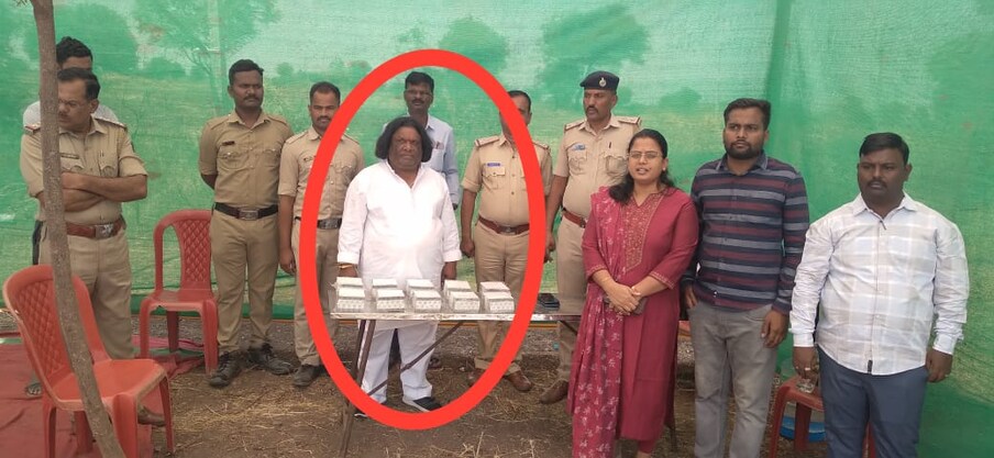  ಕಲಬುರಗಿ ಜಿಲ್ಲೆ ಜೇವರ್ಗಿ ಮತ್ತು ಕಮಲಾಪುರ ತಾಲೂಕಿನ ಚೆಕ್‌ಪೋಸ್ಟ್‌ಗಳಲ್ಲಿ ದಾಖಲೆಗಳಿಲ್ಲದೇ ಅಕ್ರಮವಾಗಿ ಹಣ ಸಾಗಾಟ ಮಾಡಲಾಗ್ತಿತ್ತು.