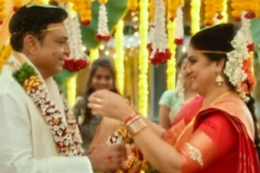 ಸ್ಯಾಂಡಲ್ವುಡ್ ನಟಿ ಪವಿತ್ರಾ ಲೋಕೇಶ್ ಹಾಗೂ ಟಾಲಿವುಡ್  ನಟ ನರೇಶ್ ದಾಂಪತ್ಯ ಜೀವನಕ್ಕೆ ಕಾಲಿಟ್ಟಿರುವ ವಿಡಿಯೋ ಸೋಶಿಯಲ್ ಮೀಡಿಯಾದಲ್ಲಿ ವೈರಲ್ ಆಗಿದೆ.