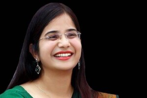 ದೇಶದ ಅತ್ಯಂತ ಕಿರಿಯ IAS ಅಧಿಕಾರಿ ಈಕೆ; ಚಿಕ್ಕ ವಯಸ್ಸಿಗೆ ದೊಡ್ಡ ಹುದ್ದೆಗೇರಿದ ಸ್ವಾತಿ
