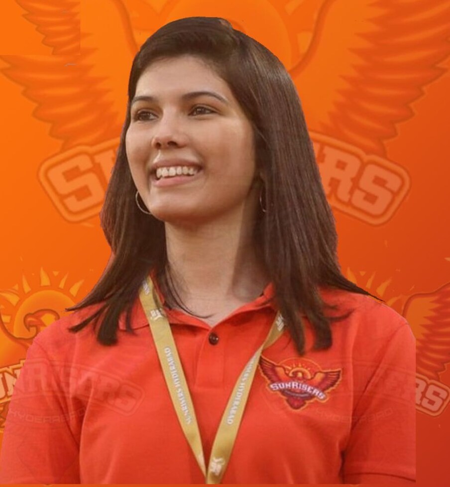  ಈಗಾಗಲೇ ಇಂಡಿಯನ್ ಪ್ರೀಮಿಯರ್ ಲೀಗ್ 2023 (IPL) ಶುರುವಾಗಿದ್ದು, ಹೊಡಿ ಬಡಿ ಆಟ ಜೋರಾಗಿಯೇ ಸದ್ದು ಮಾಡುತ್ತಿದೆ. ಅಭಿಮಾನಿಗಳಿಂದ ಕಿಕ್ಕಿರಿದು ತುಂಬಿದ ಕ್ರಿಕೆಟ್ ಆಟದ ಮೈದಾನಗಳು ಮತ್ತು ಆಟಗಾರರ ರೋಚಕ ಬ್ಯಾಟಿಂಗ್ ಮತ್ತು ಬೌಲಿಂಗ್ ಪ್ರದರ್ಶನದಿಂದಾಗಿ ಈ ಬಾರಿಯ ಐಪಿಎಲ್ ಕ್ರಿಕೆಟ್ ಆಟಕ್ಕೆ ಮತ್ತಷ್ಟು ರೋಚಕತೆ ತಂದಿದೆ.