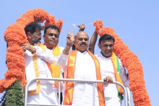 ಸಿಎಂ ಬಸವರಾಜ ಬೊಮ್ಮಾಯಿ ರೋಡ್​ ಶೋ 