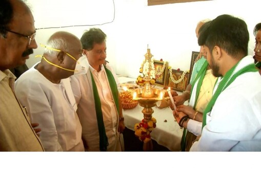 ಮಾಜಿ ಪ್ರಧಾನಿ ಎಚ್​​ಡಿ ದೇವೇಗೌಡ 