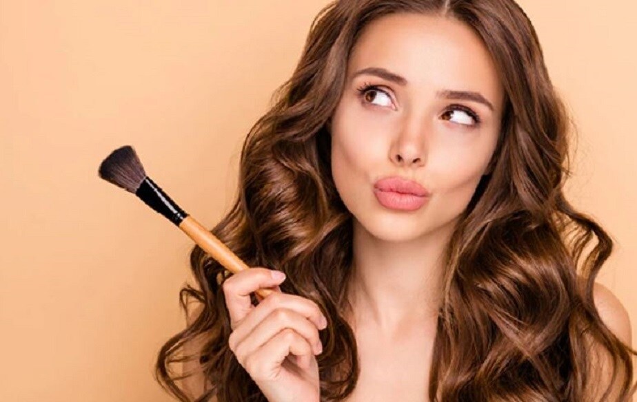 Makeup Tips ಬೇಸಿಗೆಯಲ್ಲಿ ಮೇಕಪ್ ಮಾಡಿಕೊಳ್ಳುವ ಮುನ್ನ ಈ ಸ್ಟೆಪ್ಸ್ ಫಾಲೋ ಮಾಡಿ