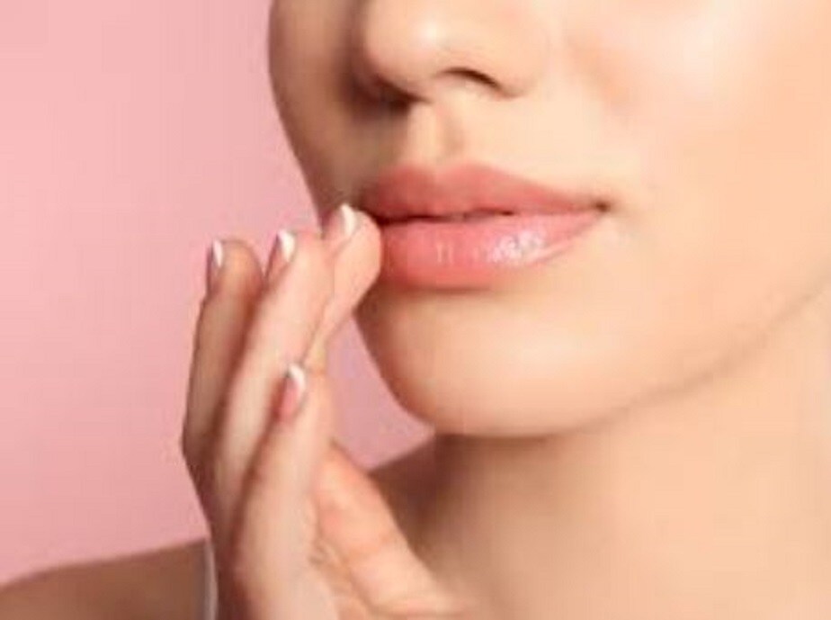 Lips Care Tips ನಿಮ್ಮ ತುಟಿಗಳು ಕಪ್ಪಾಗಿದ್ದರೆ ಈ ಸಿಂಪಲ್ ಮನೆಮದ್ದು ಟ್ರೈ ಮಾಡಿ