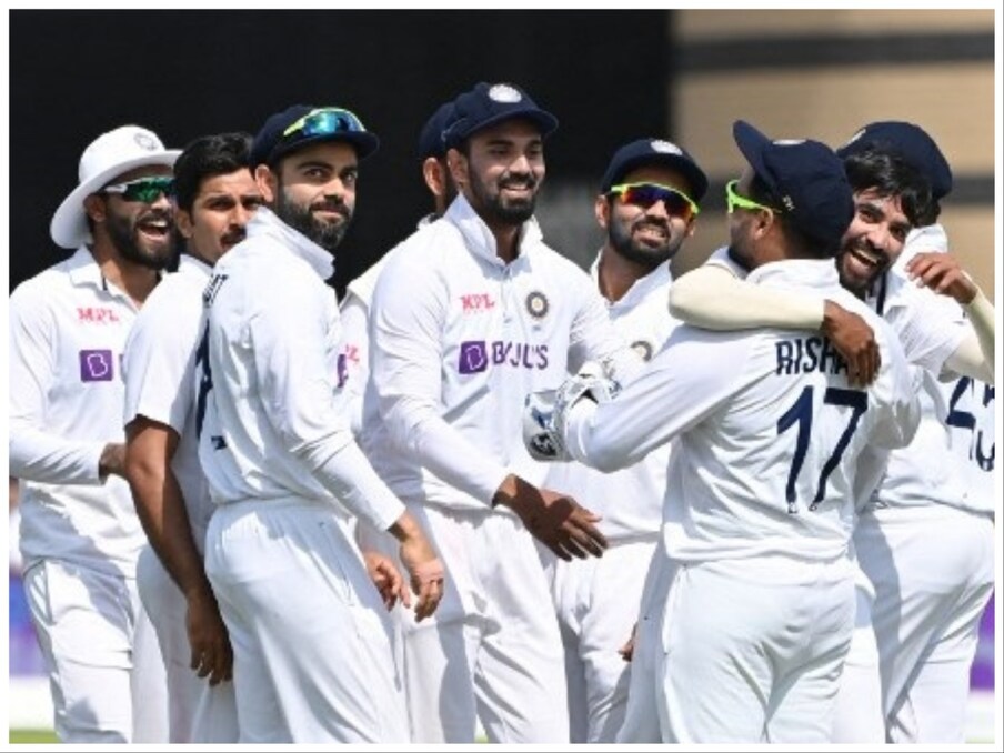 ಐಸಿಸಿ ವಿಶ್ವ ಟೆಸ್ಟ್ ಚಾಂಪಿಯನ್‌ಶಿಪ್ ಫೈನಲ್‌ಗೂ ಮುನ್ನ ಭಾರತ ತಂಡ ಭಾರೀ ಹಿನ್ನಡೆ ಅನುಭವಿಸಿದೆ. ಟೀಂ ಇಂಡಿಯಾದ ಆರಂಭಿಕ ಹಾಗೂ ವಿಕೆಟ್ ಕೀಪರ್ ಆಗಿ ಆಯ್ಕೆಯಾಗಿದ್ದ ಕೆಎಲ್ ರಾಹುಲ್ ಆಸ್ಟ್ರೇಲಿಯಾ ವಿರುದ್ಧದ ಮಹತ್ವದ ಪಂದ್ಯದಿಂದ ಹೊರಗುಳಿದಿದ್ದಾರೆ.