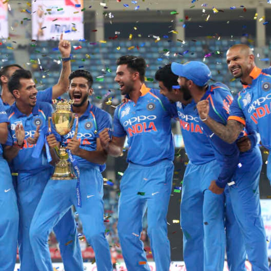  2013 ರ ODI ಚಾಂಪಿಯನ್ಸ್ ಟ್ರೋಫಿ ಗೆದ್ದ ನಂತರ, ಭಾರತ ಮತ್ತೊಮ್ಮೆ ಐಸಿಸಿ ಟೂರ್ನಿಗಳಲ್ಲಿ ಚಾಂಪಿಯನ್ ಆಗಲಿಲ್ಲ. ನಂತರದ ICC ಈವೆಂಟ್‌ಗಳಲ್ಲಿ, ಅವರು ಸೆಮಿಸ್ ಅಥವಾ ಫೈನಲ್‌ಗೆ ತಲುಪಿರುವುದೇ ದೊಡ್ಡ ವಿಚಾರ.