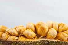 Jackfruit: ದೊಡ್ಡಬಳ್ಳಾಪುರದಲ್ಲಿ ಭರ್ಜರಿ ಹಲಸಿನ ಮಾರಾಟ, ವೆರೈಟಿ ಹಣ್ಣುಗಳ ಸುಗ್ಗಿ