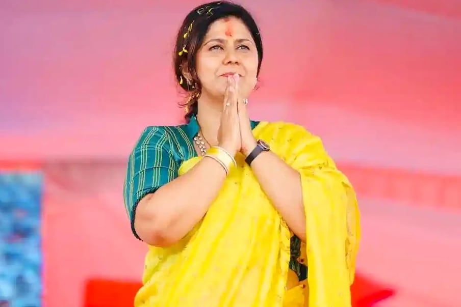  ಮಹಾರಾಷ್ಟ್ರದ ಮಾಜಿ ಸಚಿವೆ ಮತ್ತು ಭಾರತೀಯ ಜನತಾ ಪಕ್ಷದ (ಬಿಜೆಪಿ) ರಾಷ್ಟ್ರೀಯ ಕಾರ್ಯದರ್ಶಿ ಪಂಕಜಾ ಮುಂಡೆ ತಾನು ಬಿಜೆಪಿಗಳು ಆದರೆ ಬಿಜೆಪಿ ತನ್ನ ಪಕ್ಷವಲ್ಲ ಎಂದು ಗುರುವಾರ ಹೇಳಿದ್ದಾರೆ.