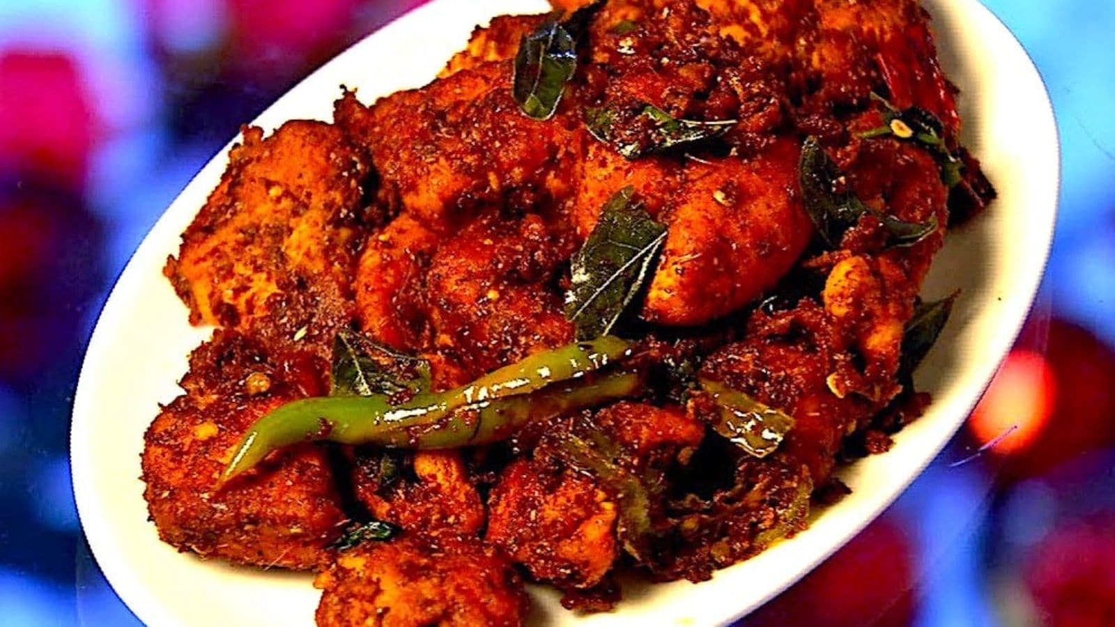 ಬಾಯಲ್ಲಿ ನೀರೂರಿಸುವ ಸ್ಪೈಸಿ ಆಂಧ್ರ ಸ್ಟೈಲ್ ಚಿಕನ್ ಫ್ರೈ ರೆಸಿಪಿ ನಿಮಗಾಗಿ