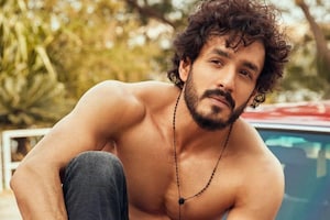 Akhil Akkineni: ನಾಗ ಚೈತನ್ಯ ತಮ್ಮನಿಗೆ ಏನಾಯ್ತು? ಚಿಕಿತ್ಸೆಗಾಗಿ ವಿದೇಶಕ್ಕೆ ಹಾರಿದ ಸಮಂತಾ ಮಾಜಿ ಮೈದುನ Akhil Akkineni: ನಾಗ ಚೈತನ್ಯ ತಮ್ಮನಿಗೆ ಏನಾಯ್ತು? ಚಿಕಿತ್ಸೆಗಾಗಿ ವಿದೇಶಕ್ಕೆ ಹಾರಿದ ಸಮಂತಾ ಮಾಜಿ ಮೈದುನ