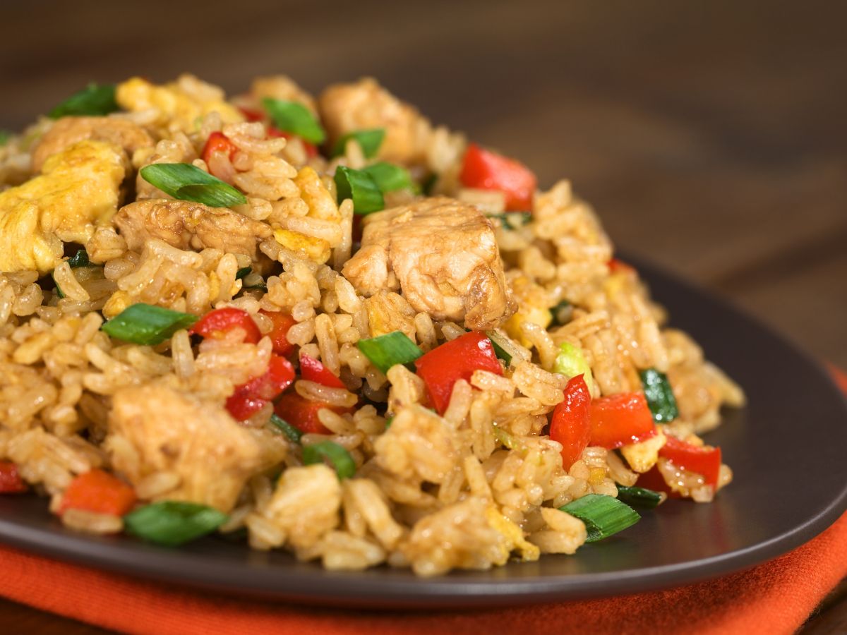 Capsicum Rice Recipe: ಬೆಳಿಗ್ಗೆ ತಿಂಡಿಗೆ ಸ್ಪೆಷಲ್ಲಾಗಿ ಹೋಟೆಲ್ ಸೈಟ್ ...