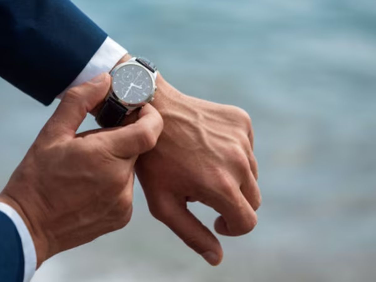 ಎಡಗೈಗೆ ಯಾಕೆ ವಾಚ್ ಕಟ್ಟಬೇಕು? ಇದರ ಹಿಂದಿರುವ ಅಸಲಿ ಕಾರಣ ಇಲ್ಲಿದೆ ನೋಡಿ! do