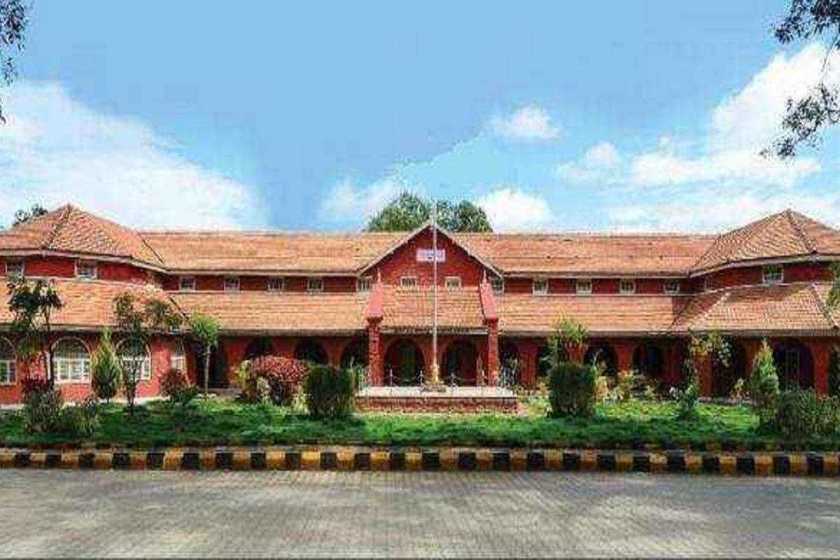 नौकरियां: बेलगाम जिला न्यायालय में विभिन्न रिक्तियां – इच्छुक कल तक आवेदन करें नौकरियां: बेलगाम जिला न्यायालय में विभिन्न रिक्तियां – इच्छुक कल तक आवेदन करें