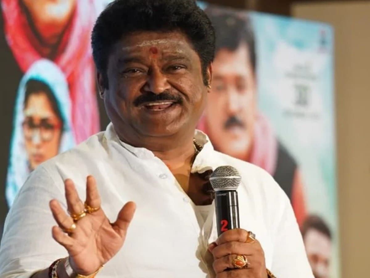 ಖಾಸಗಿ ಸಂತೋಷವನ್ನ ಕಾಣದಂತೆ ಮೊಬೈಲ್​ನಲ್ಲಿ ಚಿತ್ರಿಸಿ...; ಸೆಲಿಬ್ರಿಟಿಯ ಬದುಕಿನ ಬಗ್ಗೆ ಜಗ್ಗೇಶ್ ಪೋಸ್ಟ್!| kannada actor jaggesh new about celebrity life | - News18 ಕನ್ನಡ