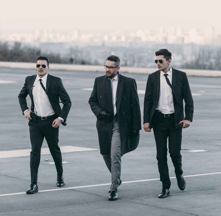 ಮೋದಿ ಸೇರಿದಂತೆ ವಿವಿಐಪಿ ಬಾಡಿಗಾರ್ಡ್ಸ್ ಬ್ಲ್ಯಾಕ್‌ ಸನ್‌ಗ್ಲಾಸ್ ಯಾಕೆ ಹಾಕ್ತಾರೆ